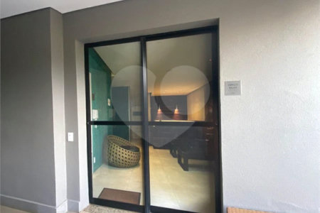 Apartamento à venda com 3 quartos, sendo 1 suíte,  em Vila Santana, Araraquara, SP