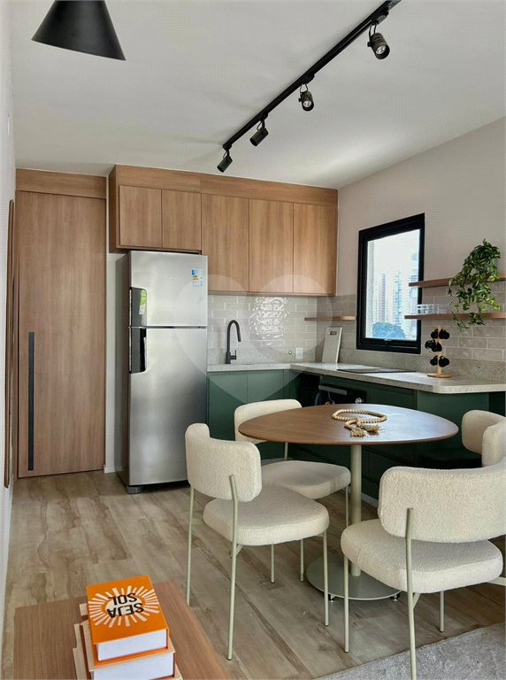 Apartamento para alugar com 1 suíte em Vila Pompéia, São Paulo, SP