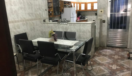 Sobrado à venda com 3 quartos em Tremembé, São Paulo, SP