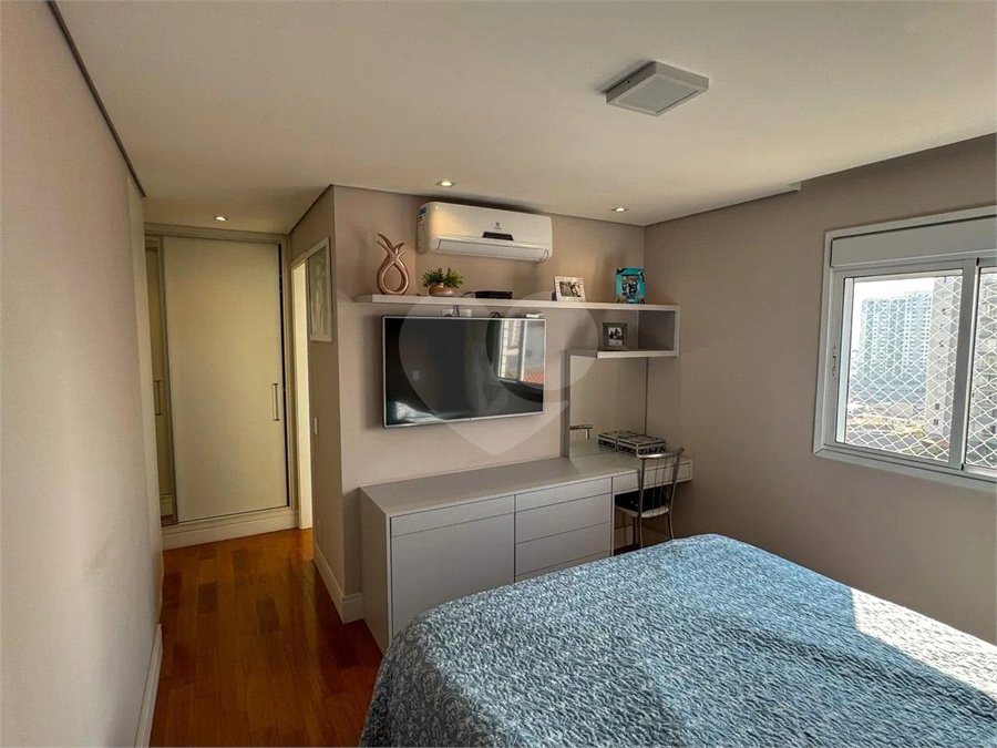 Apartamento à venda com 3 suítes em Vila Dom Pedro I, São Paulo, SP