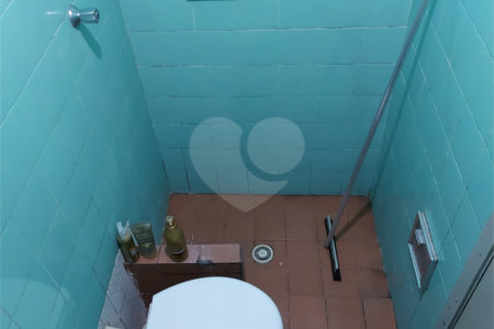 Terreno à venda com 5 quartos, sendo 1 suíte, em Vila Gustavo, São Paulo, SP