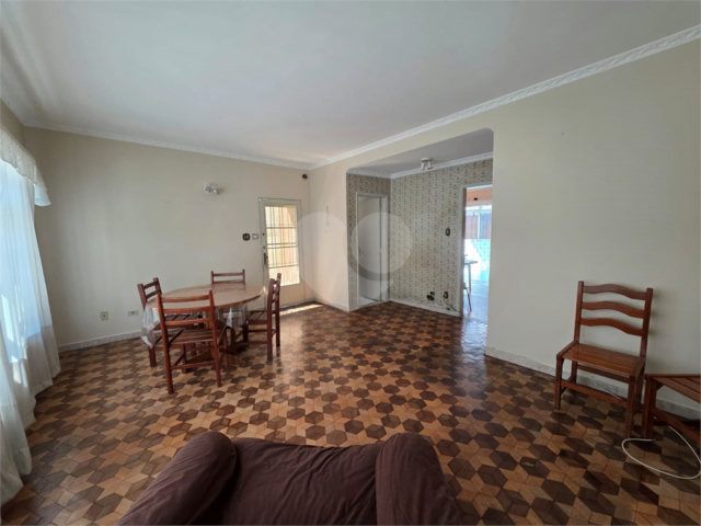 Sobrado à venda com 4 quartos, sendo 1 suíte,  em Santana, São Paulo, SP