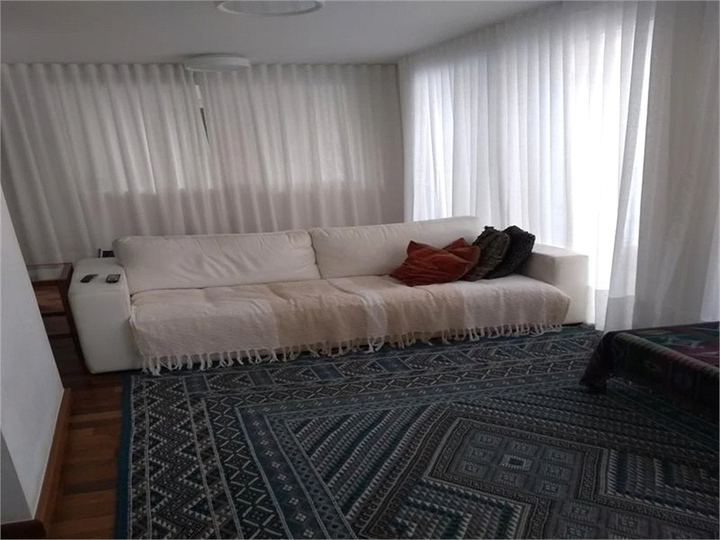Casa à venda com 5 suítes em Vila Pirajussara, São Paulo, SP