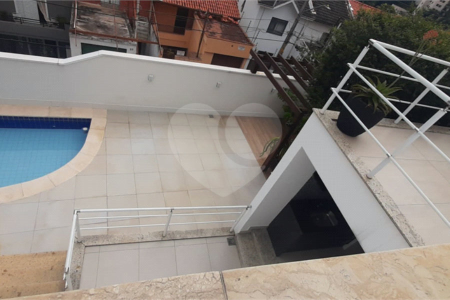 Sobrado à venda com 4 quartos, sendo 2 suítes, em Tucuruvi, São Paulo, SP