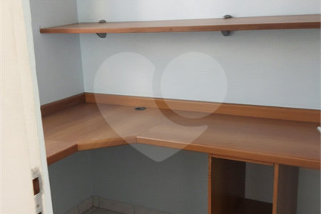 Apartamento à venda com 3 quartos, sendo 1 suíte,  em Vila Parque Jabaquara, São Paulo, SP