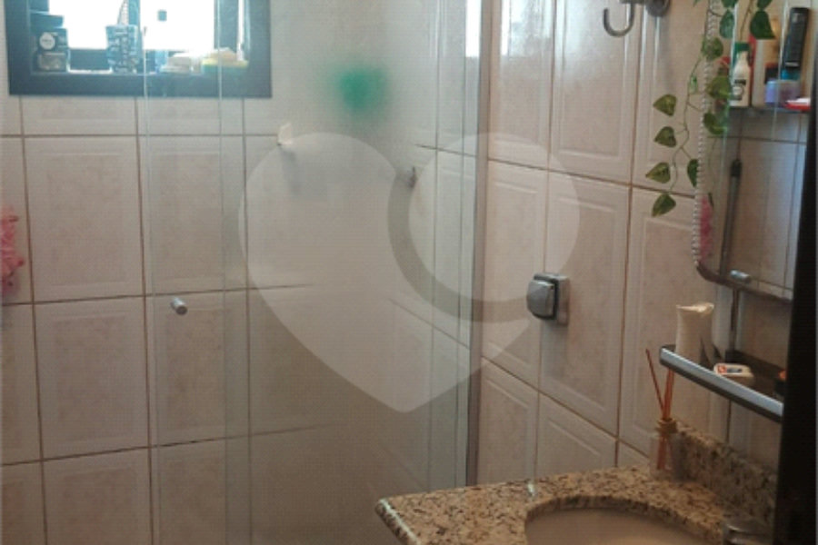 Sobrado à venda com 3 quartos, sendo 1 suíte, em Tremembé, São Paulo, SP