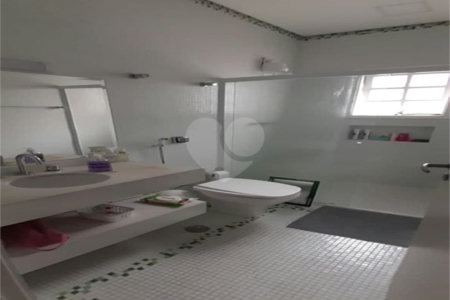 Sobrado à venda com 3 quartos, sendo 1 suíte,  em Jardim São Paulo(zona Norte), São Paulo, SP