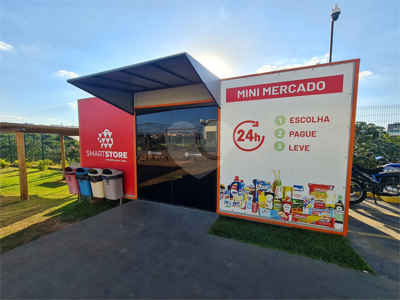 Casa à venda com 3 quartos, sendo 1 suíte, no condomínio Horto Florestal Villagio, Sorocaba - SP