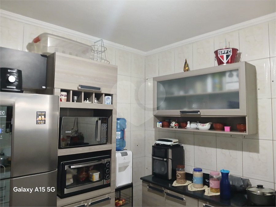 Sobrado à venda com 3 quartos, sendo 1 suíte, em Itaquera, São Paulo, SP