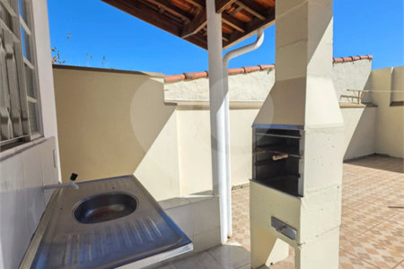 Casa à venda com 3 quartos, sendo 2 suítes, em Jardim Santo Antônio, Valinhos, SP