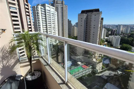 Cobertura à venda com 3 suítes em Vila Suzana, São Paulo, SP