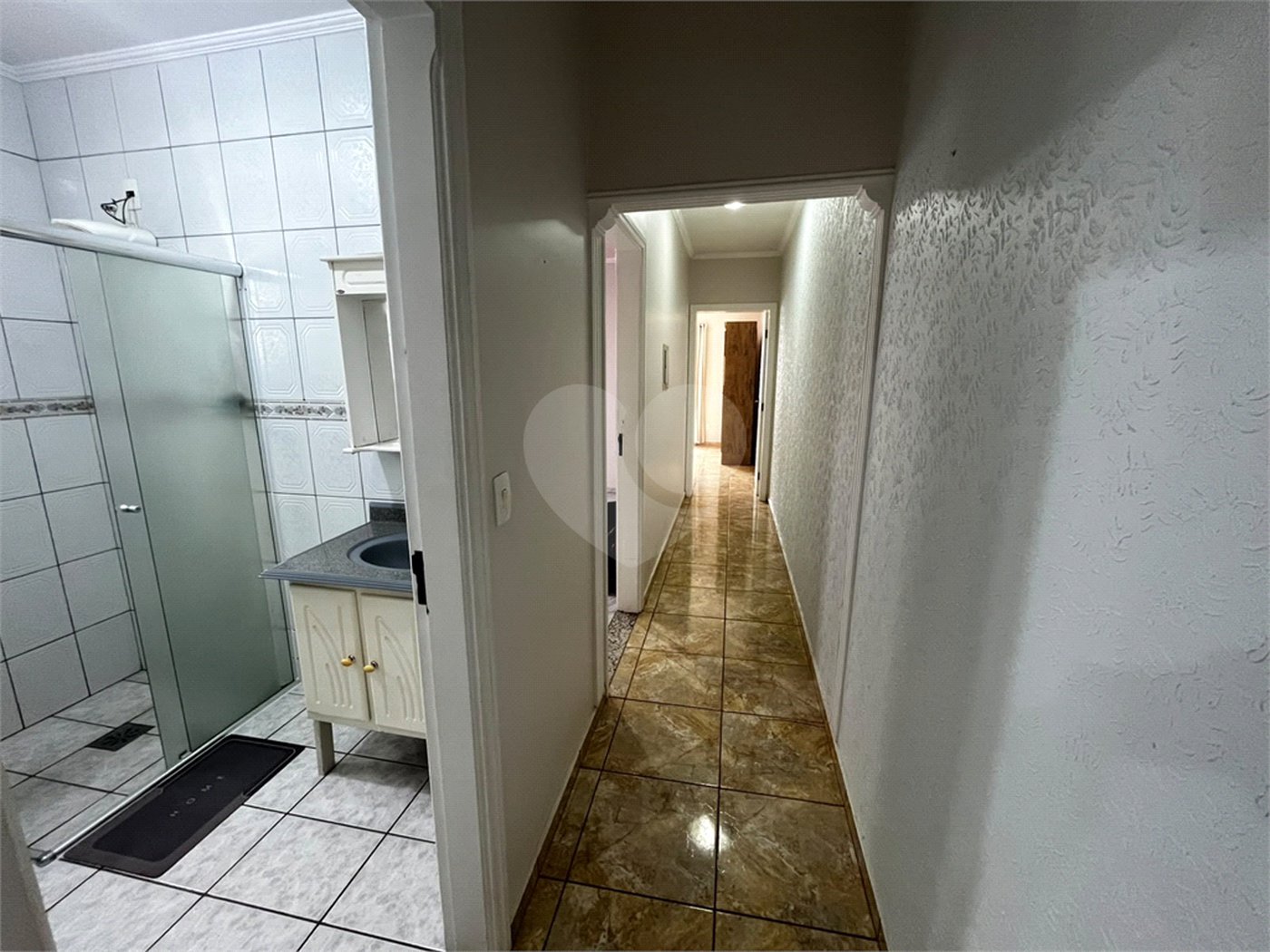 Casa à venda com 3 quartos, sendo 2 suítes, em Vila Regina, Itapetininga, SP