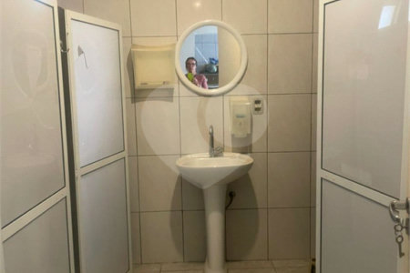 Salão Comercial para alugar no Centro, Vinhedo, SP