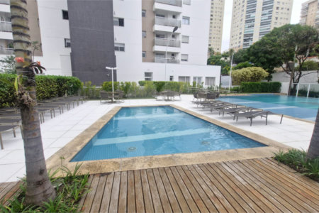 Apartamento à venda com 3 suítes em Santa Teresinha, São Paulo, SP