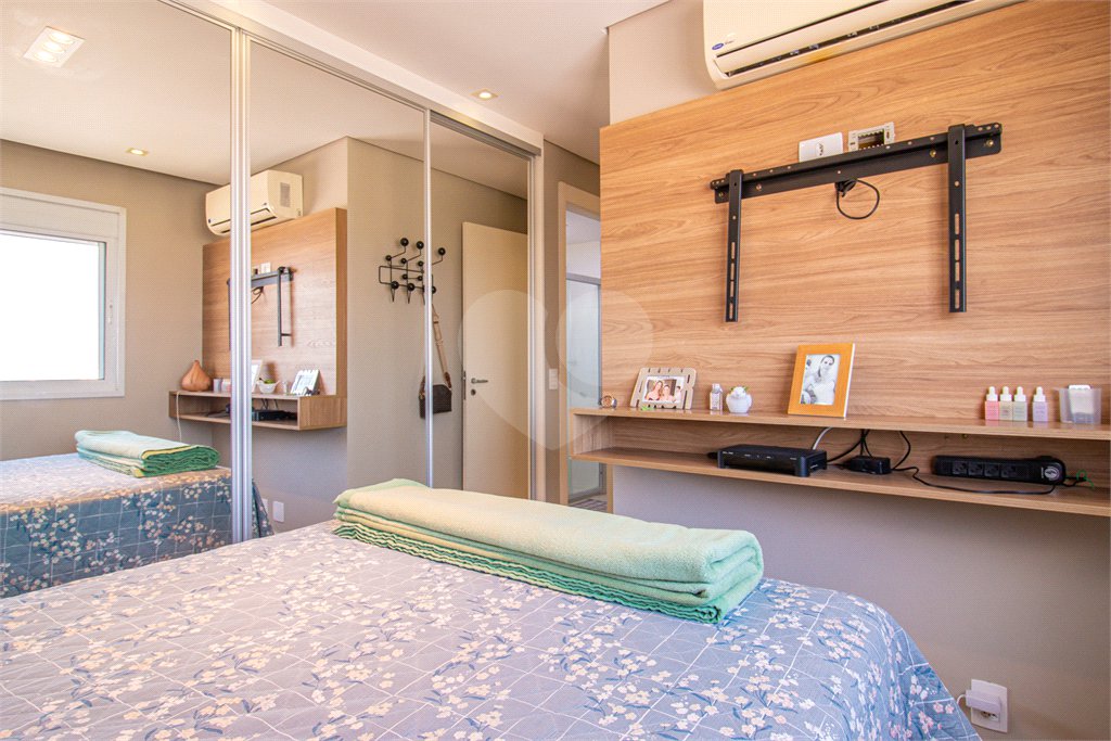 Apartamento à venda com 2 quartos, sendo 1 suíte, em Santo Amaro, São Paulo, SP
