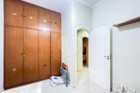 Casa Térrea à venda com 6 quartos, sendo 3 suítes,  em Instituto de Previdência, São Paulo, SP