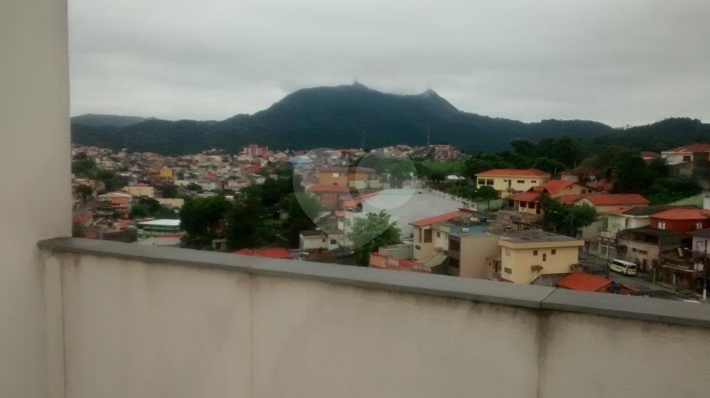 Cobertura de 3 dormitórios,1 suíte,,quintal ótima localização