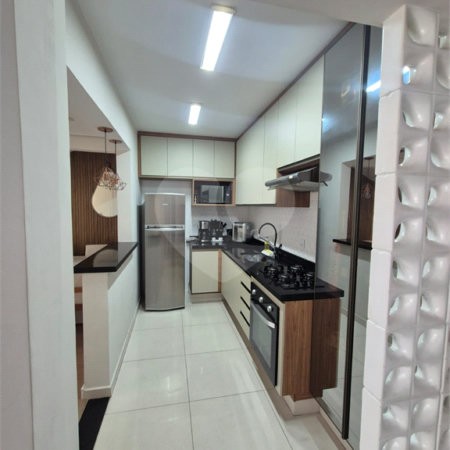 Casa em condomínio , com 72m² , 2 dormitórios , 1 vaga , à venda no bairro da Penha.