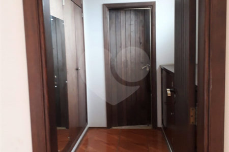 Casa de 3 andares à Venda no Jardim Cardinalli