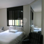 APARTAMENTO UM POR ANDAR!
