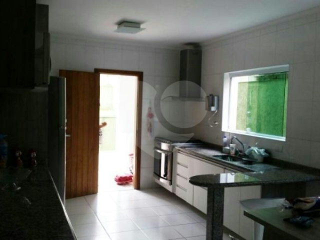 Casa à venda com 3 suítes em Vila Sônia, São Paulo, SP
