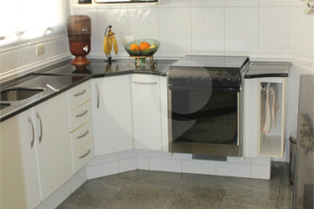 Apartamento à venda com 4 quartos, sendo 3 suítes,  em Vila Suzana, São Paulo, SP