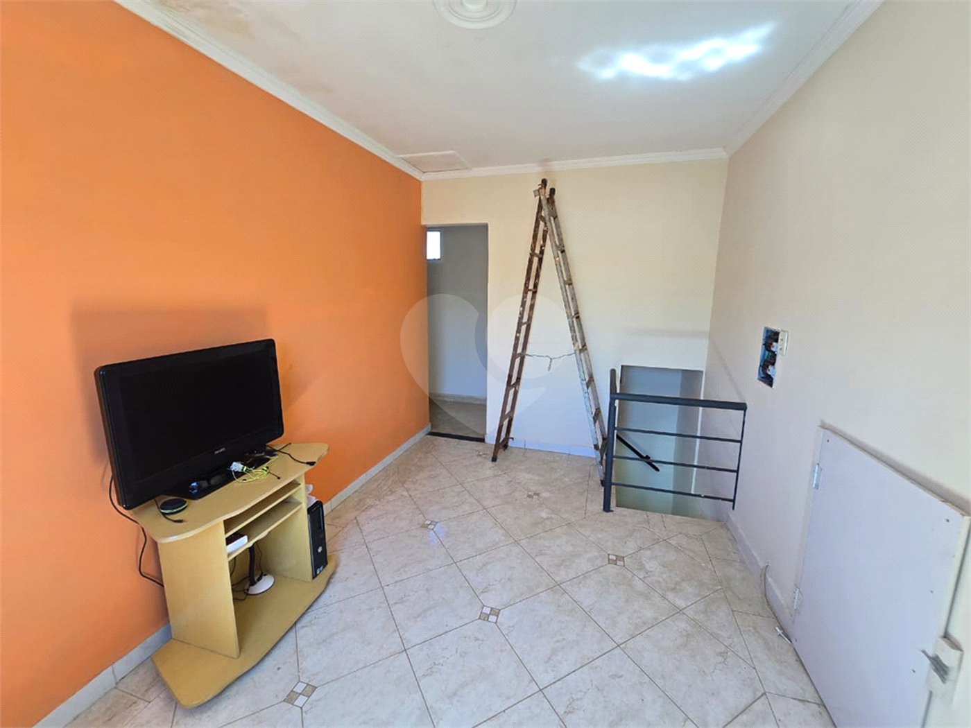 Casa à venda com 5 quartos, sendo 1 suíte,  em Vila Santana, Itapetininga, SP