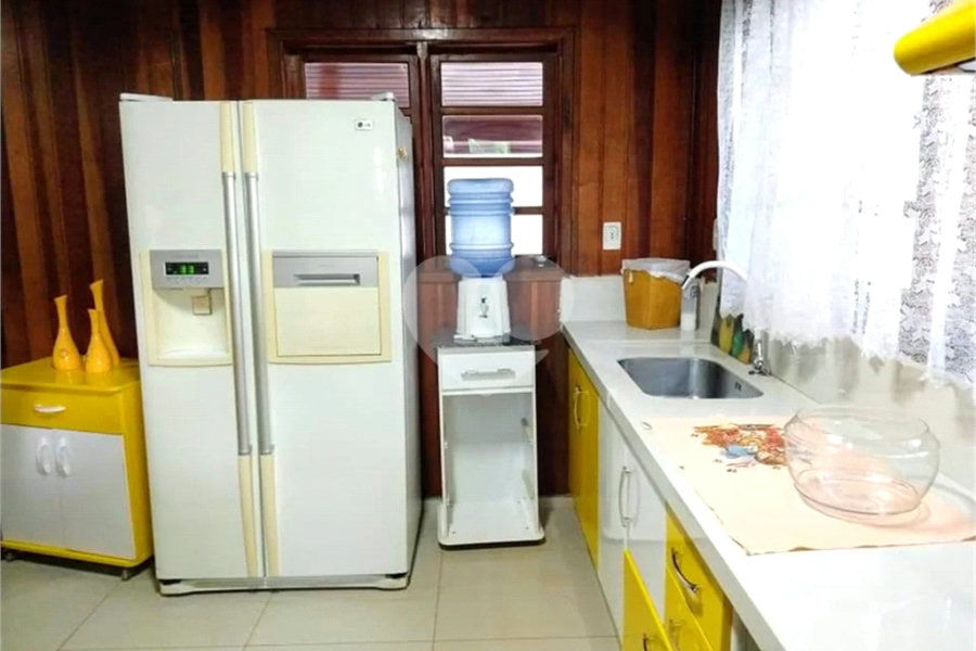 Casa à venda com 6 quartos, sendo 5 suítes,  no condomínio Cinco Lagos, Mairiporã - SP