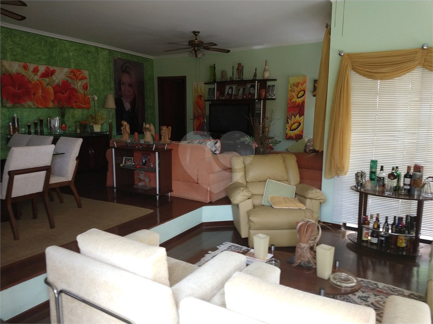 Casa à venda com 3 quartos, sendo 1 suíte,  em Vila Oliveira, Mogi das Cruzes, SP