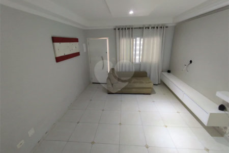Sobrado à venda com 3 suítes em Vila Mazzei, São Paulo, SP