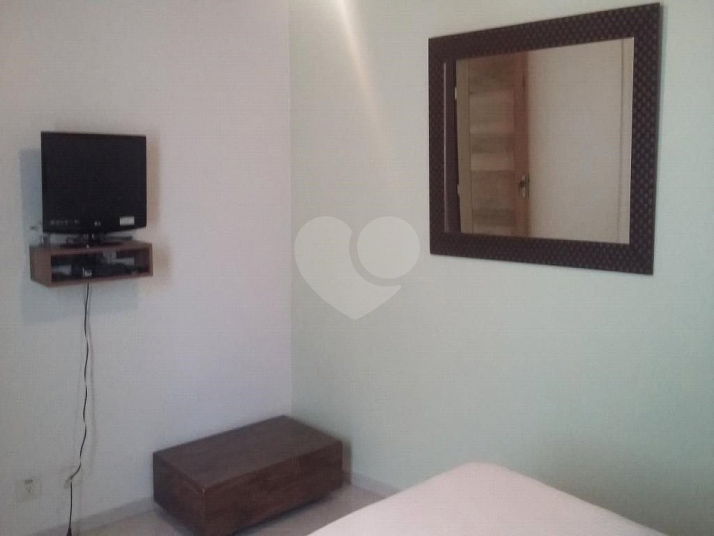 Casa à venda com 3 quartos, sendo 1 suíte, em Jardim Pinheiros, São Paulo, SP