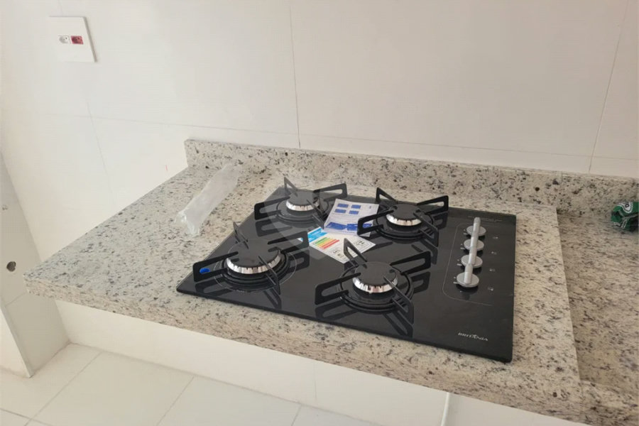 Apartamento à venda com 2 quartos em Parada Inglesa, São Paulo, SP