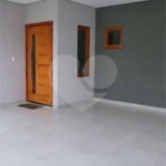 Casa à venda com 3 quartos, sendo 1 suíte, no condomínio Ibiti Royal Park, Sorocaba - SP