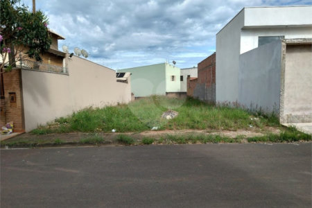 Terreno à venda no Jardim Embaré, (10x32) 320m².
