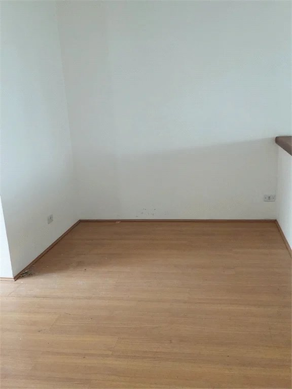 Apartamento à venda com 1 suíte em Vila Suzana, São Paulo, SP