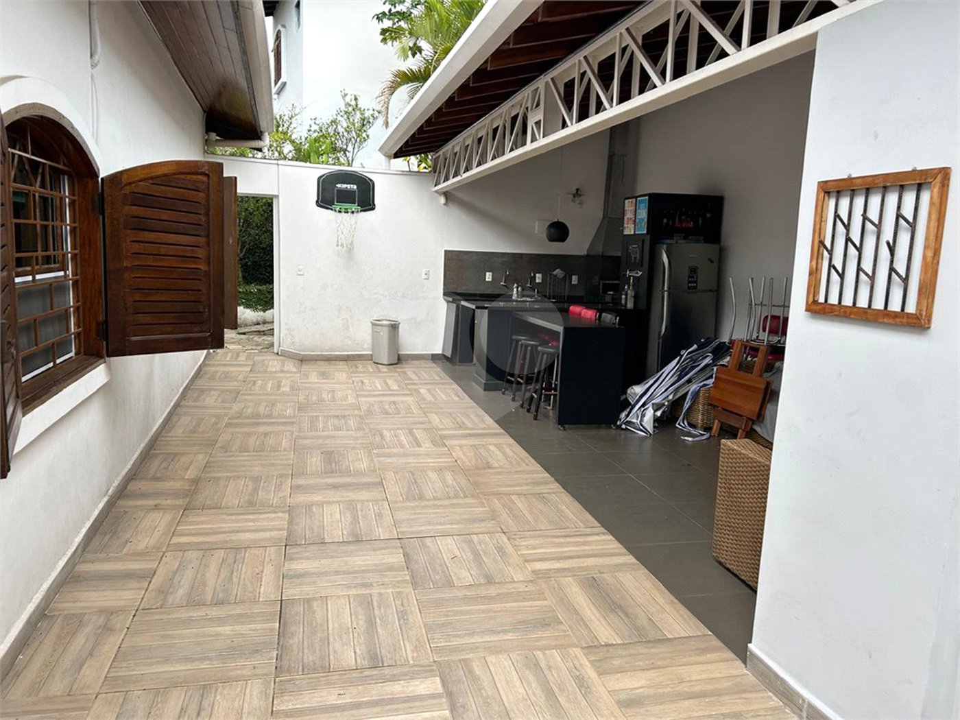 Casa à venda com 2 suítes no condomínio Residencial, Mogi das Cruzes - SP