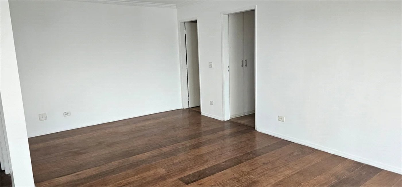 Apartamento à venda com 4 quartos, sendo 1 suíte, em Jardim Ampliação, São Paulo, SP