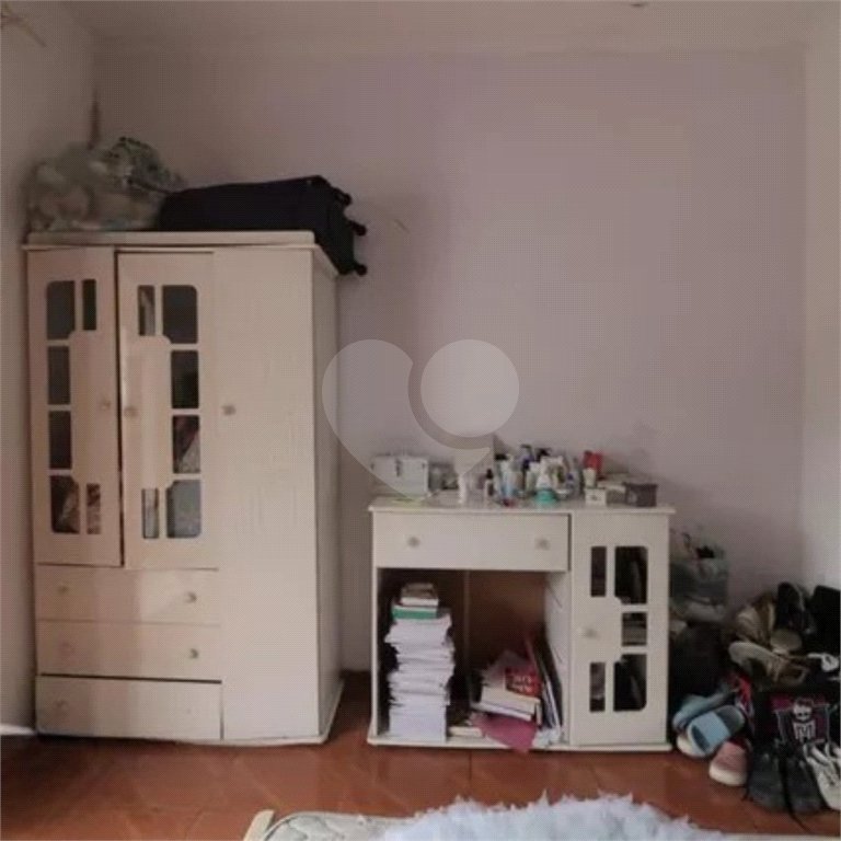 Sobrado à venda com 3 quartos, sendo 1 suíte, em Vila Invernada, São Paulo, SP