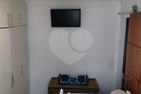 Apartamento à venda com 2 quartos em Jardim Peri, São Paulo, SP