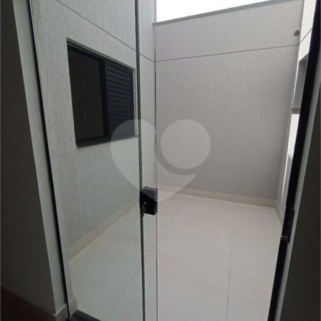 Casa com 155m² , 3 dormitórios , sendo 1 suíte , 4 vagas , à venda no Parque das Nações em Santo André.