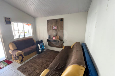 Casa à venda com 2 quartos em Vila Jeriva, Várzea Paulista, SP