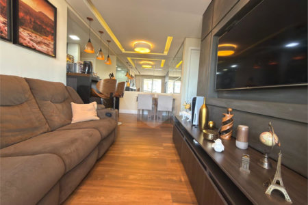 Apartamento à venda com 3 quartos, sendo 1 suíte, em Santa Teresinha, São Paulo, SP