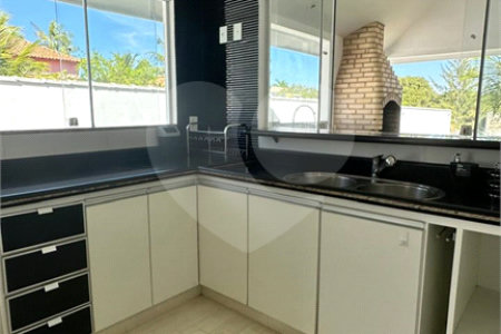 Casa à venda com 3 quartos, sendo 2 suítes, em Marina, Armação dos Búzios, RJ
