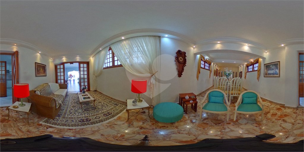Casa de Vila à venda com 4 quartos, sendo 2 suítes, em Cambuci, São Paulo, SP