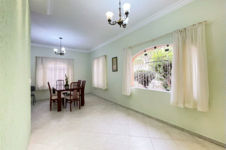 Casa Térrea à venda com 6 quartos, sendo 3 suítes, em Instituto de Previdência, São Paulo, SP