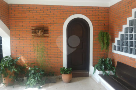 Casa Térrea à venda com 5 quartos, sendo 1 suíte,  em Jardim Dom Bosco, Indaiatuba, SP