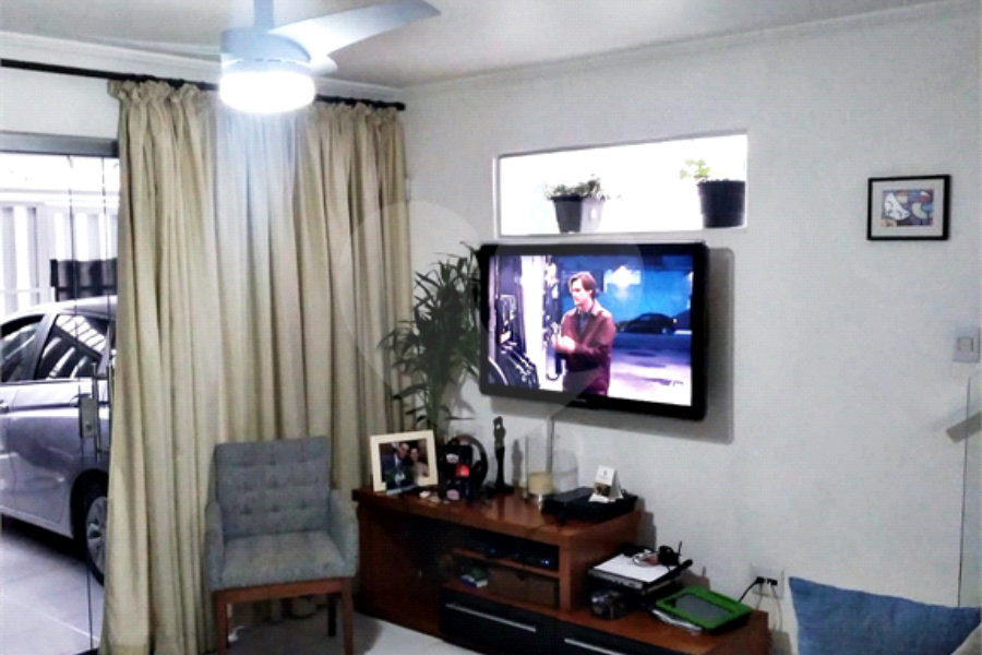 Casa à venda com 4 quartos, sendo 1 suíte, em Santana, São Paulo, SP