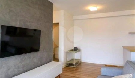 Apartamento à venda com 2 quartos, sendo 1 suíte,  em Chácara Santo Antônio, São Paulo, SP