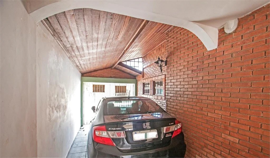 Sobrado à venda com 3 quartos em Cidade Monções, São Paulo, SP