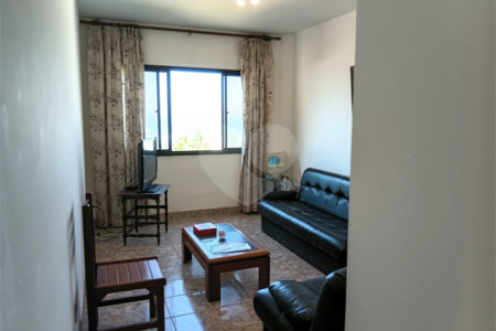 Apartamento à venda com 1 quarto em Guilhermina, Praia Grande, SP